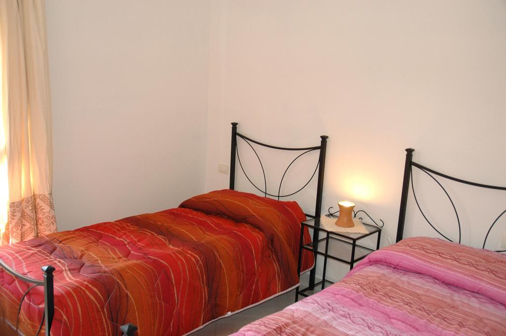 Holiday Homes Stella Marina San Teodoro  Room photo
